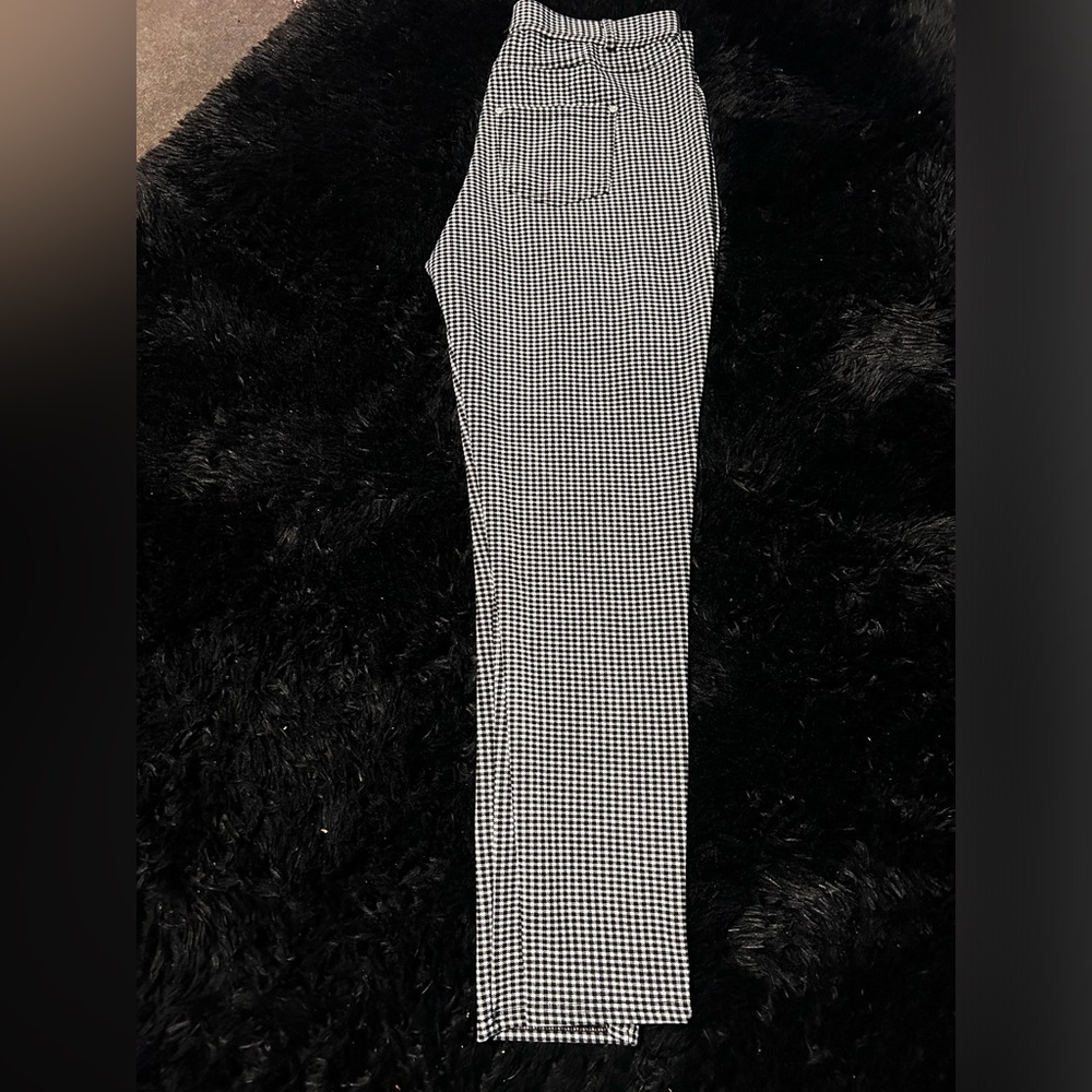 Black and white checkered, elastic dress pants